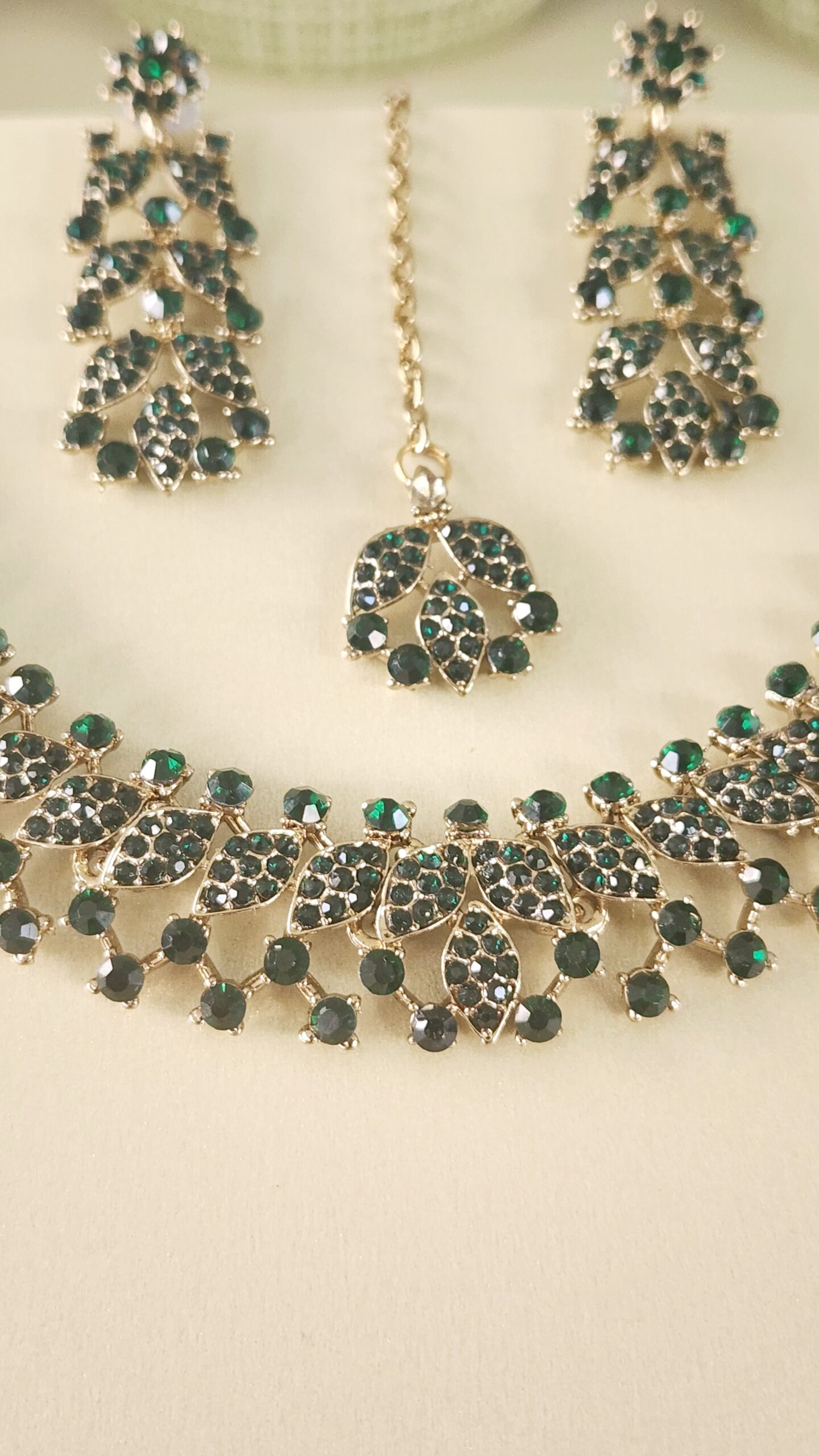 Hema Green Crystal Desi Set - Image 3