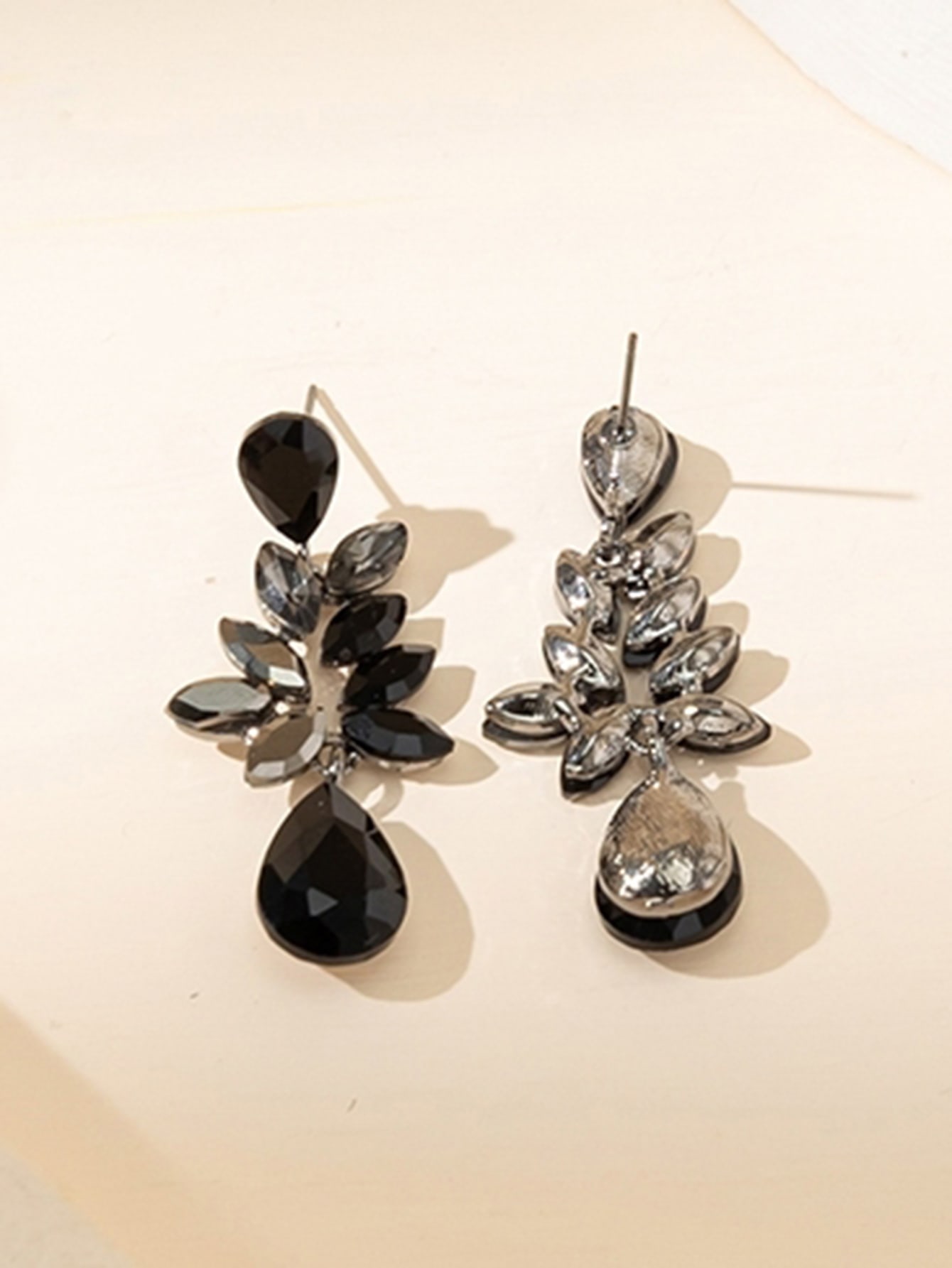 Black Pear Drop Leaf Earring - Image 2