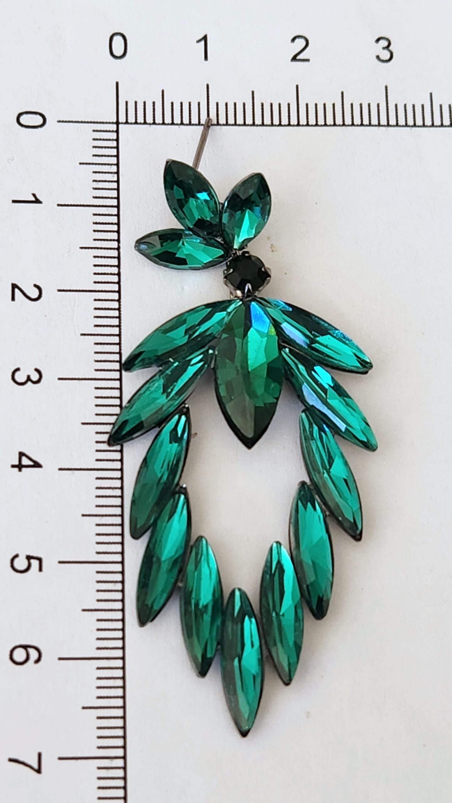 Green Crystal Earrings V1 - Image 2
