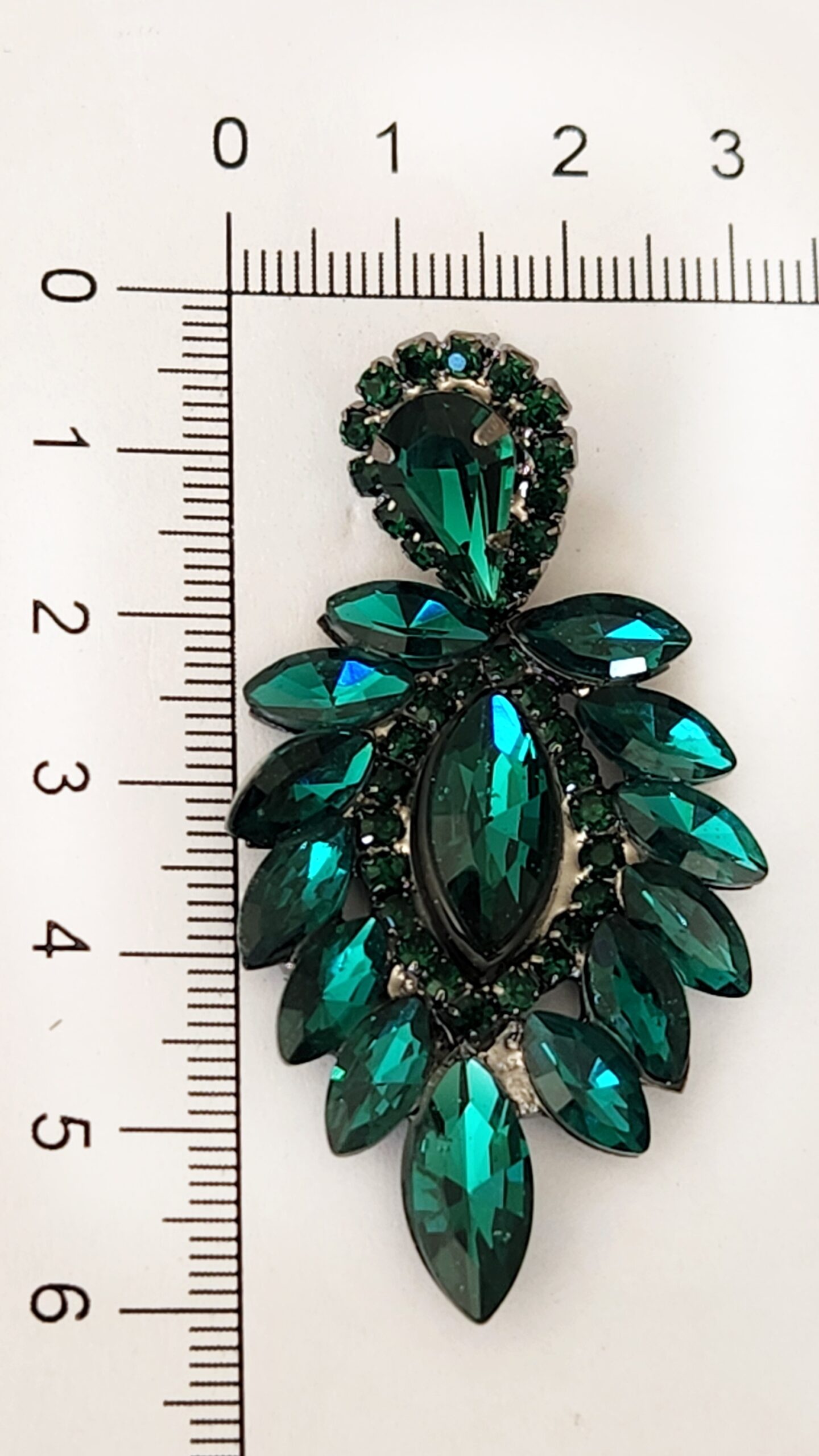 Green Crystal Earrings V5 - Image 2