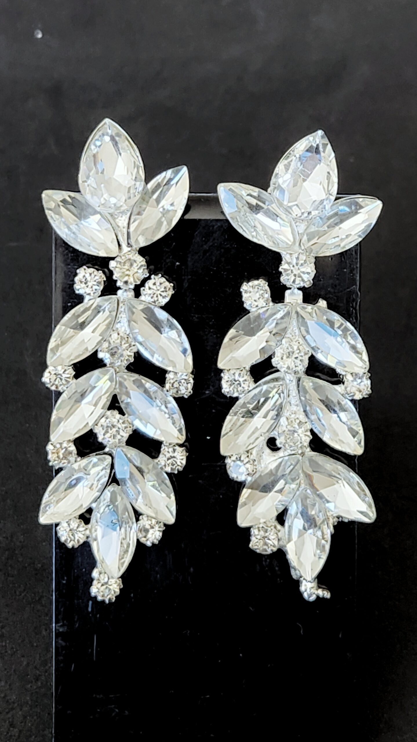 Silver Crystal Earrings V4