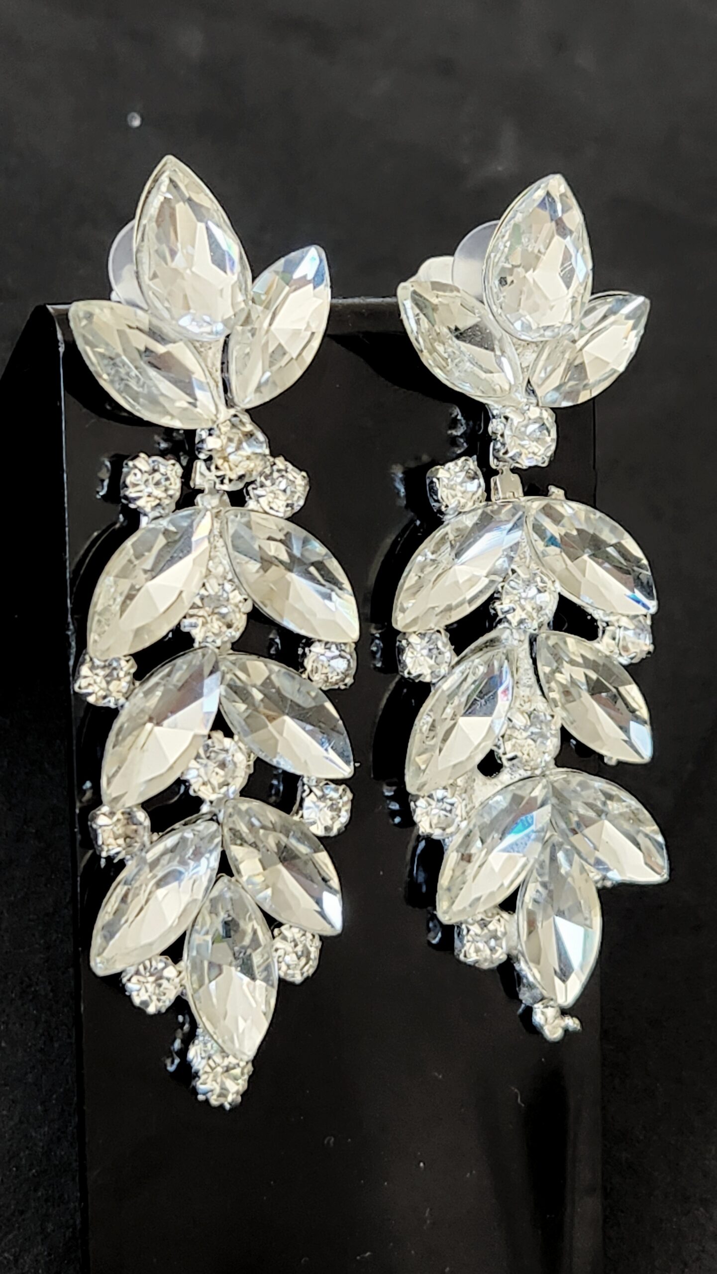 Silver Crystal Earrings V4 - Image 4