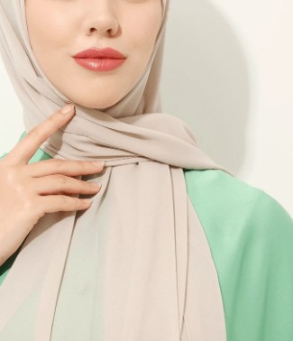 Essential Chiffon Scarf | Cream HS10