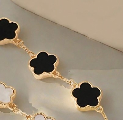 Black Clover Bracelet Single - Image 2