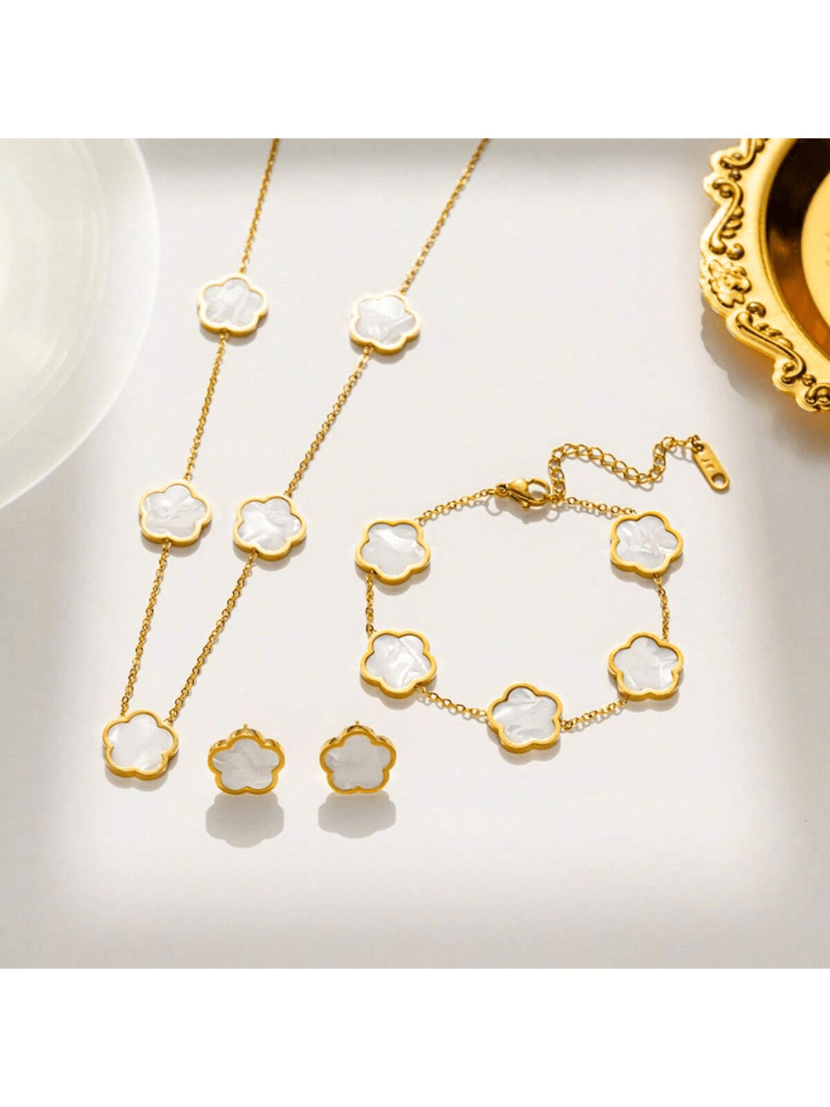 Pearl Flower Necklace, Bracelet and Earring Set